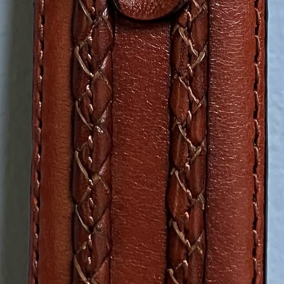 Daniel Cremieux Men’s Italian Full Grain Leather Belt Size 34 - Picture 9 of 9